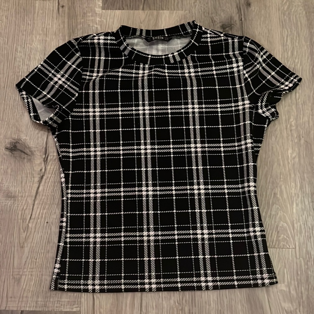 SHEIN T-Shirt - Cropped